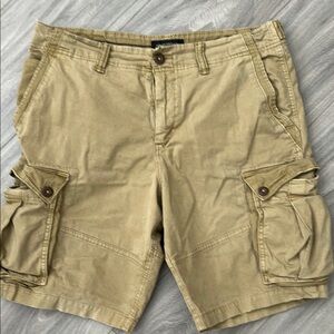 American Eagle Tan Cargo Shorts Relaxed Fit